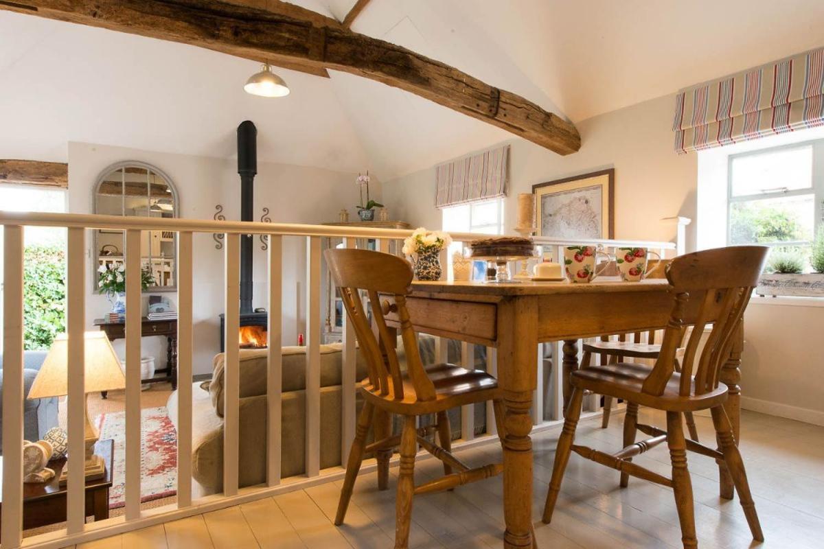 The Stables, Relax In 5 Star Style And Comfort With Lovely Walks All Around Maplestead Exterior photo